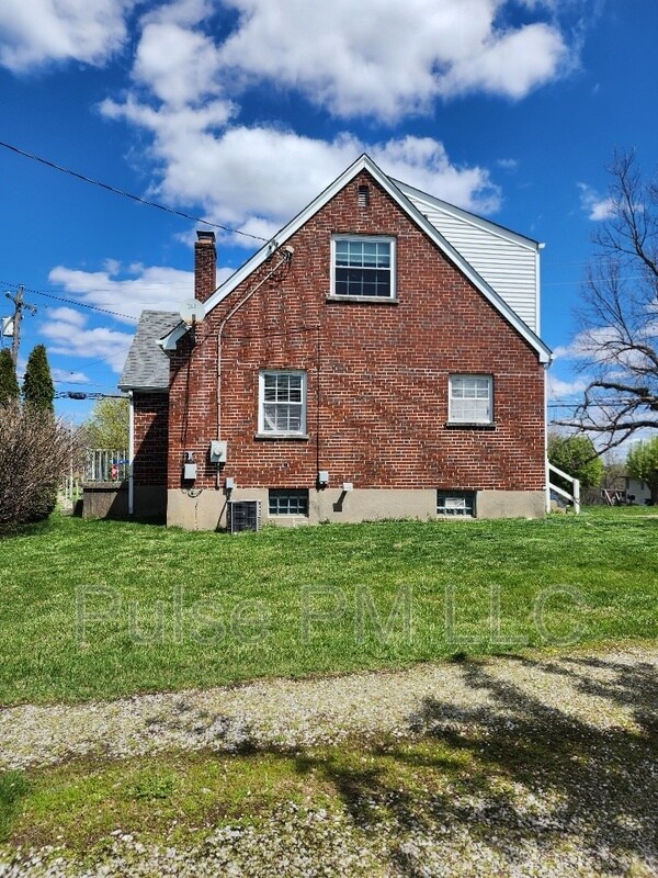 Building Photo - 3507 Wolf Rd