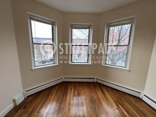 Building Photo - 1 bedroom in Boston MA 02134