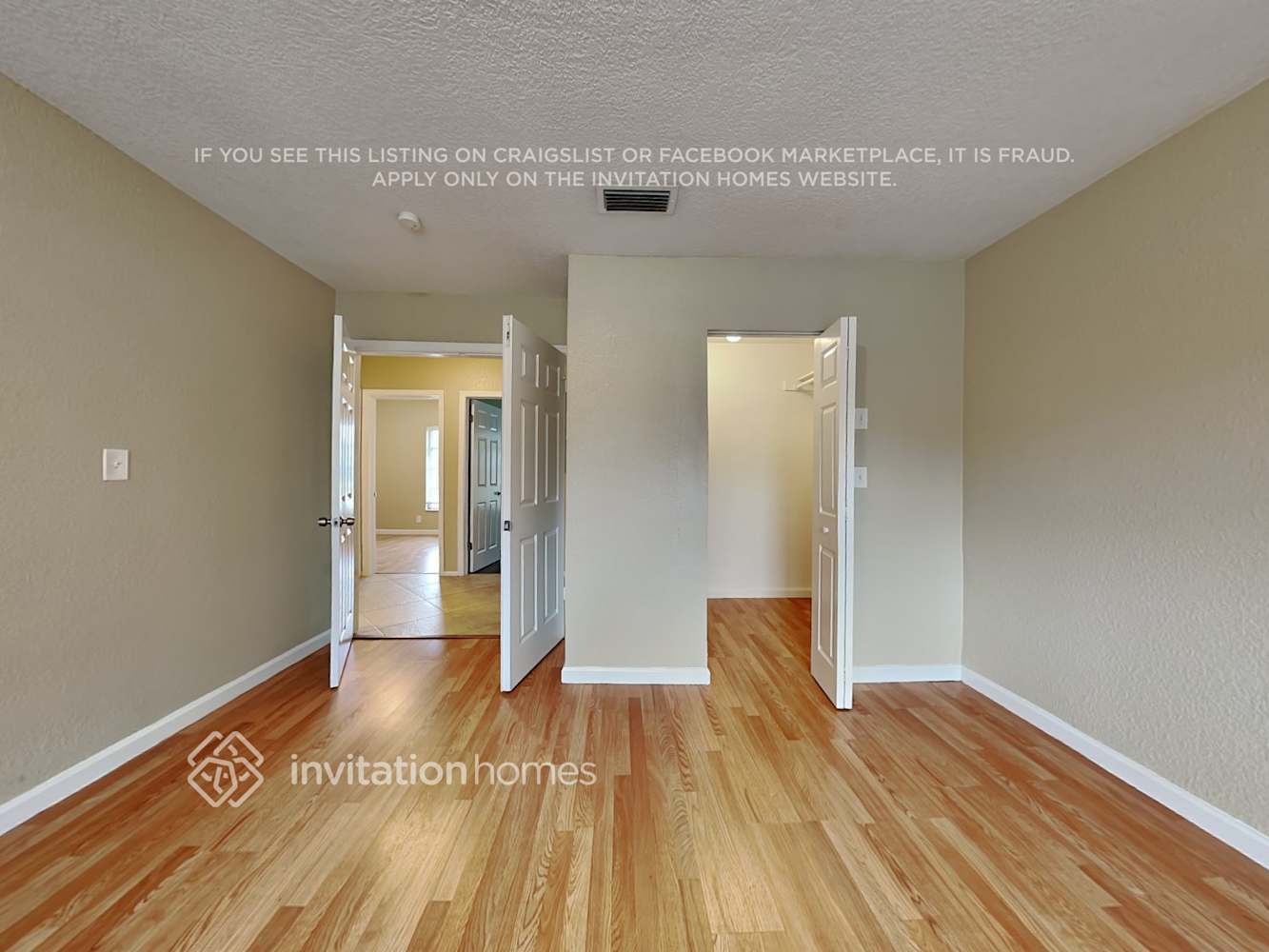 Building Photo - 7204 NW 80th Pl