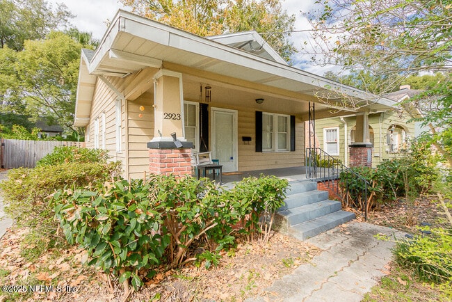 Building Photo - 2923 Downing St