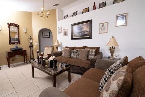 Building Photo - 610 Tamarin Ln