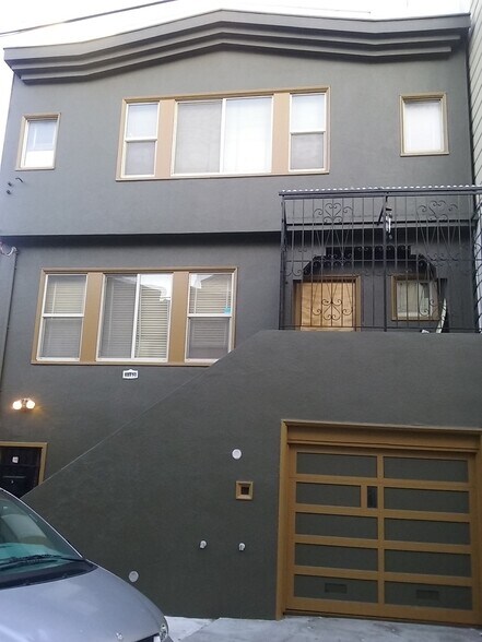 Building Photo - 1153 Capp St
