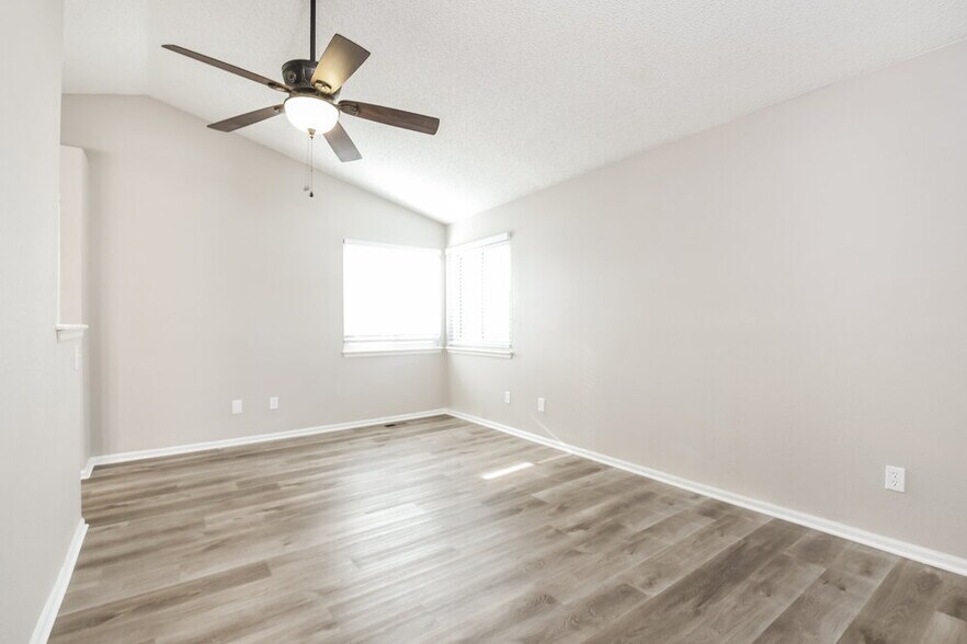 Building Photo - 19871 E Stanford Ave