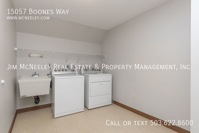 Building Photo - 15057 Boones Way