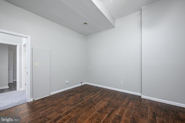 Building Photo - 105 Brenwick Ct