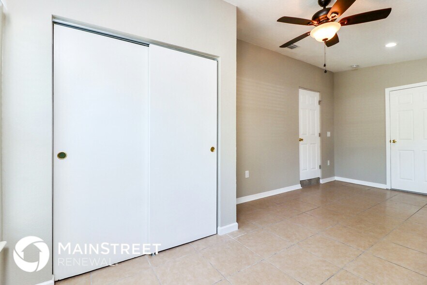 Building Photo - 1204 N Maryland Ave