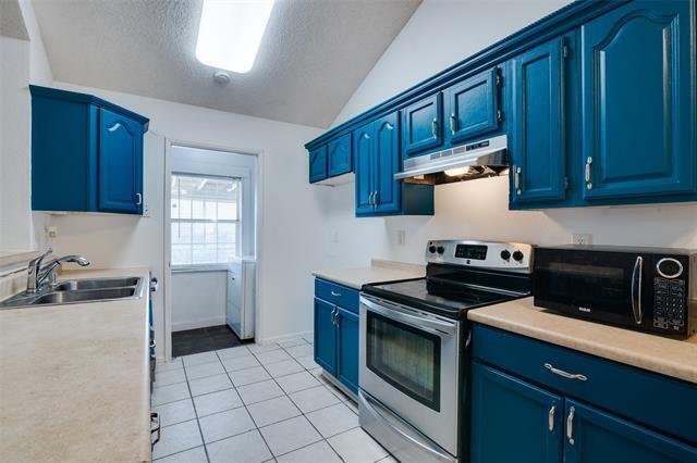 Building Photo - 6028 McAfee Dr