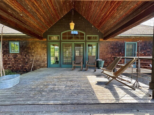 Building Photo - 22 Knight Rd