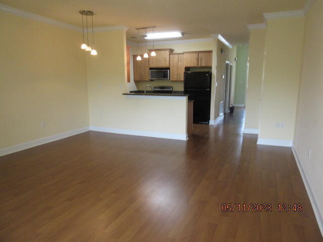 Building Photo - 526 Valparaiso Pkwy