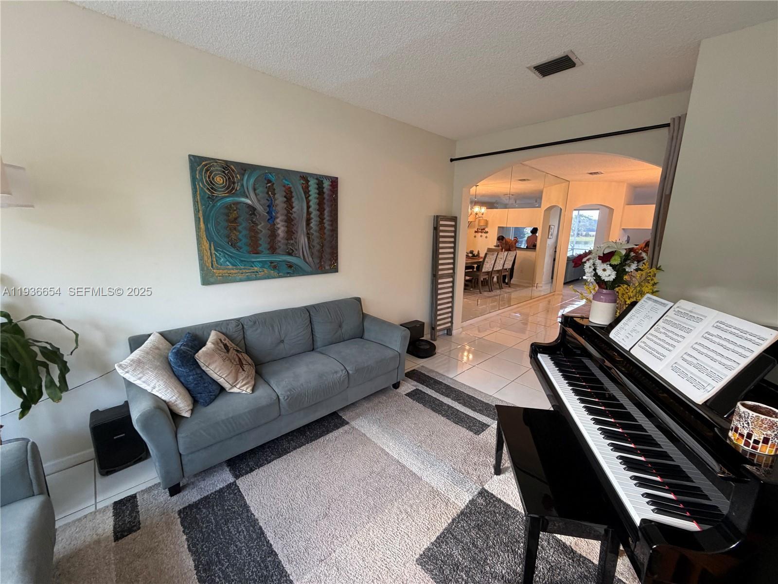 Building Photo - 4908 SW 151st Ave