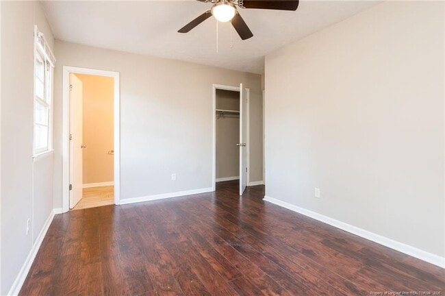 Building Photo - 2243 Delta Dr