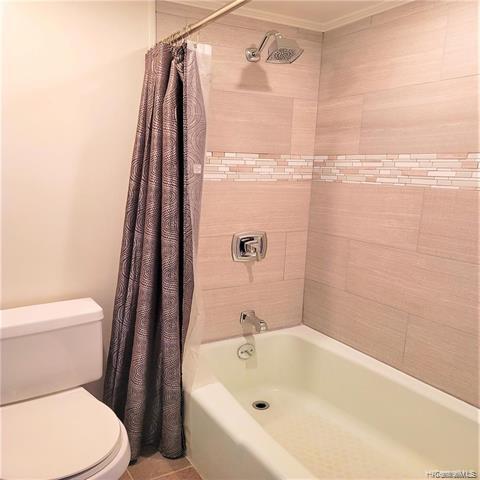 Building Photo - 1717 Mott Smith Dr