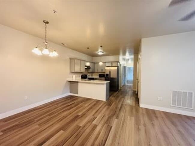Building Photo - 13049 S Cannavale Ln