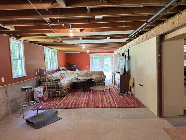 Building Photo - 476 Hawk Pine Rd