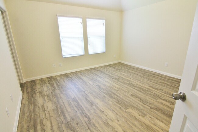 Building Photo - 13150 Ingram Gap Ln