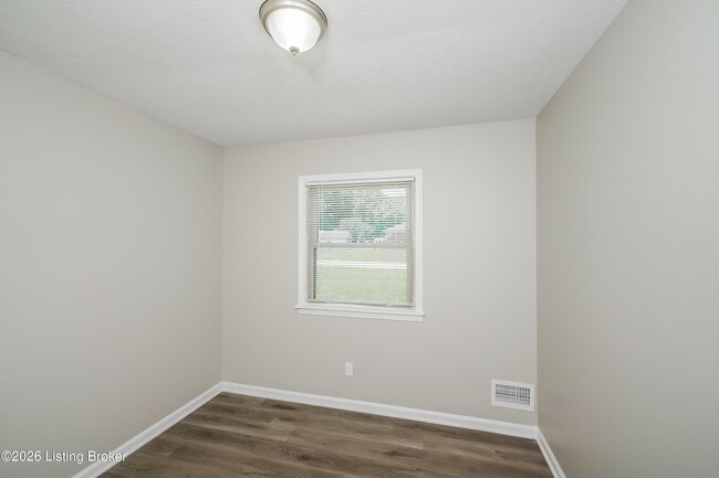 Building Photo - 8603 Honor Ave