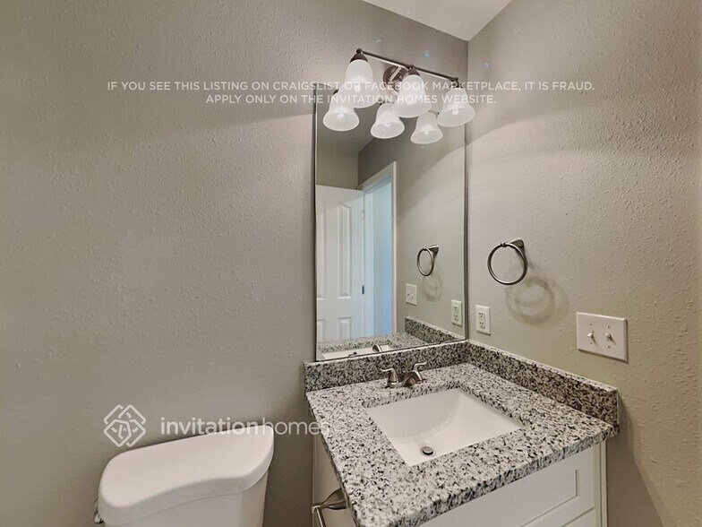 Building Photo - 236 Hunslet Cir