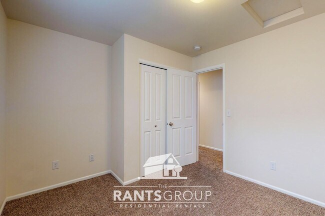 Building Photo - Fantastic Neighborhood in Tumwater!