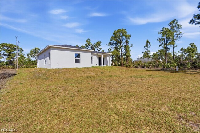 Building Photo - 325 Hermosa Ave