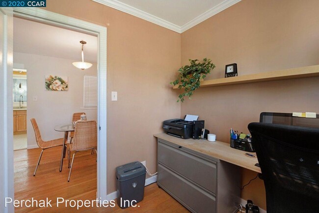 Building Photo - 2 br, 1 bath House - 1680 La Bonita