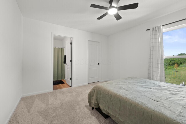 Building Photo - 132 Littondale Dr