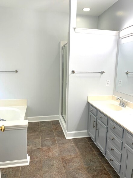 Primary Bath space - 5912 Carriage Oaks Dr