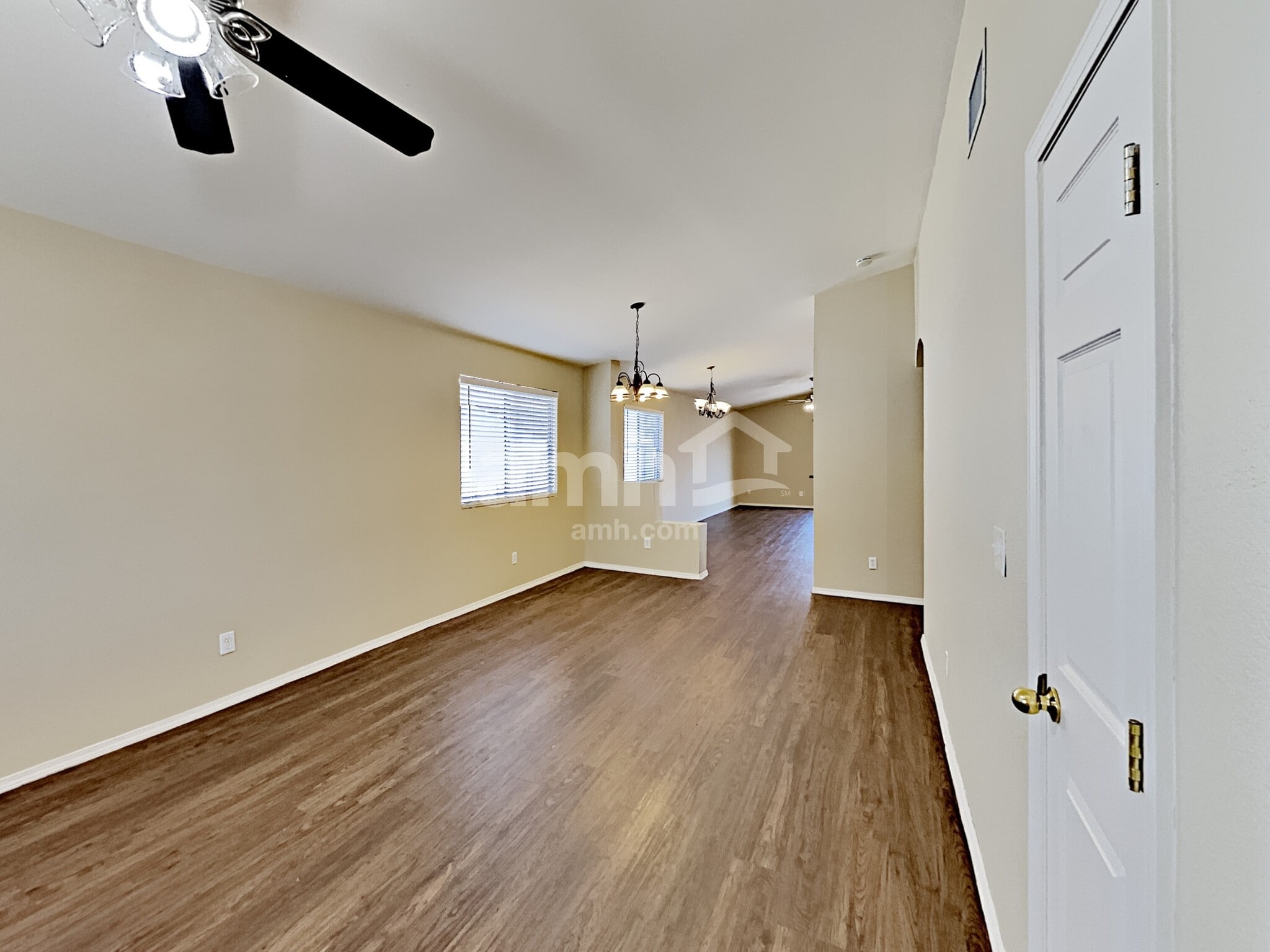 Building Photo - 7049 E Strike Eagle Way