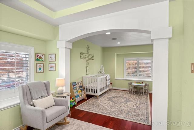 Building Photo - 808 Sabona Dr