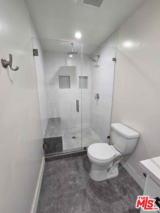 Building Photo - 14123 Califa St