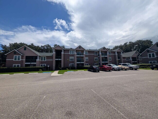 Building Photo - Fully Furnished 2-Bedroom Condo