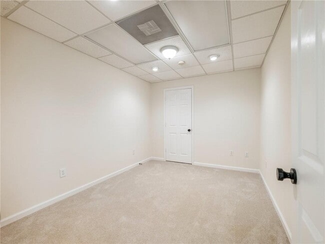 Building Photo - 10100 Barston Ct