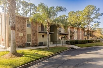 Building Photo - 3737 Loretto Rd