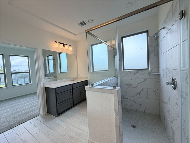 Building Photo - 10702 Ursa St