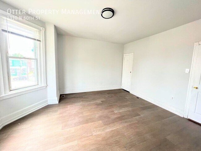 Building Photo - 1310 N 60th St