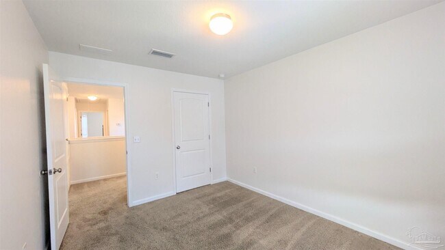 Building Photo - 5881 Little Leaf Court