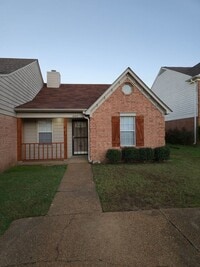 Building Photo - Now Available – Beautifully Renovated 2 Bed, 2 Bath Townhome!