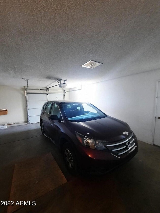 Building Photo - 16859 N 103rd Ave