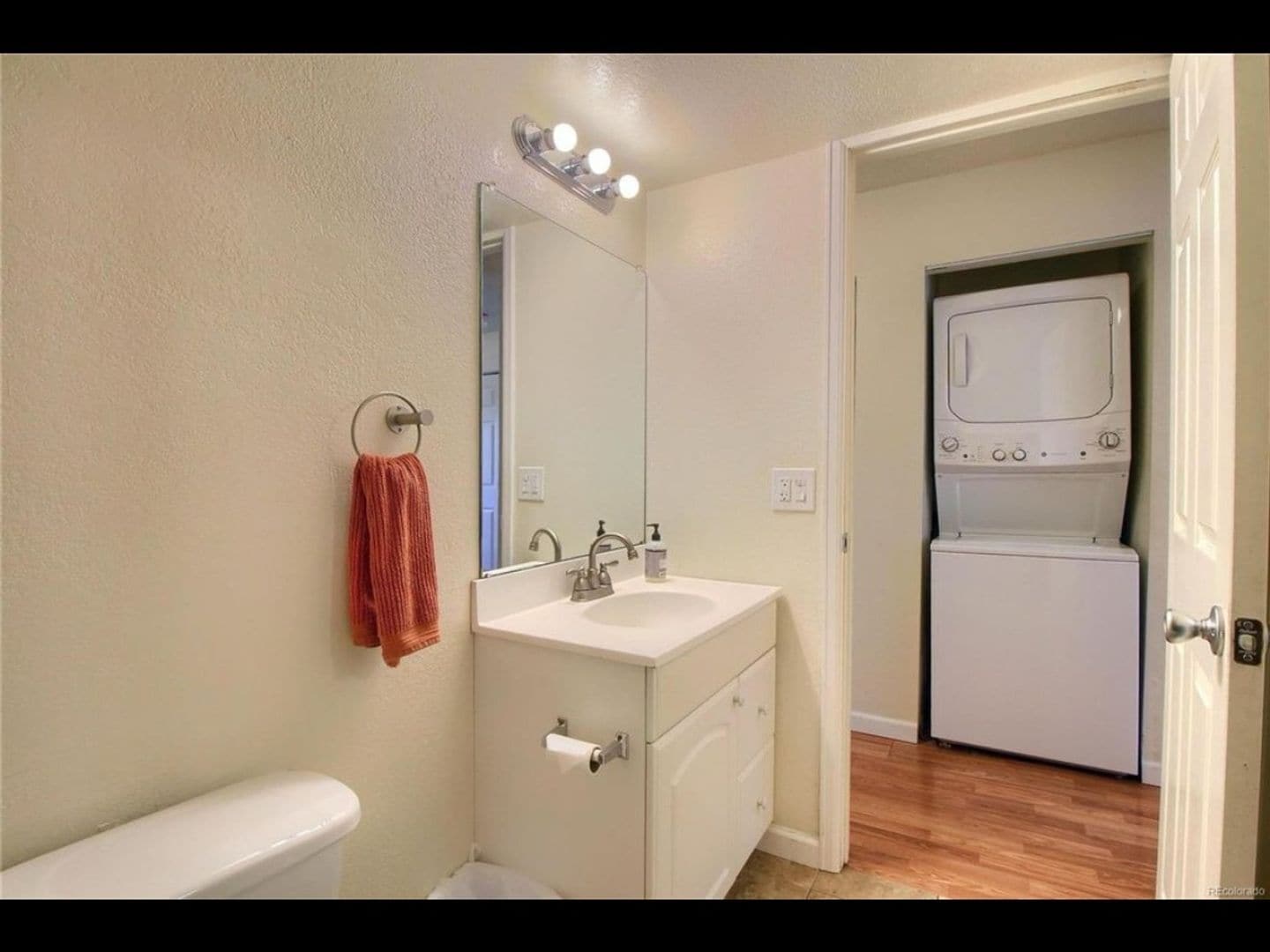 Building Photo - 2725 W 86th Ave