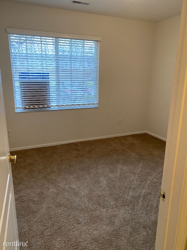 Building Photo - 2 br, 2 bath Condo - 6543 Dorothys Crk