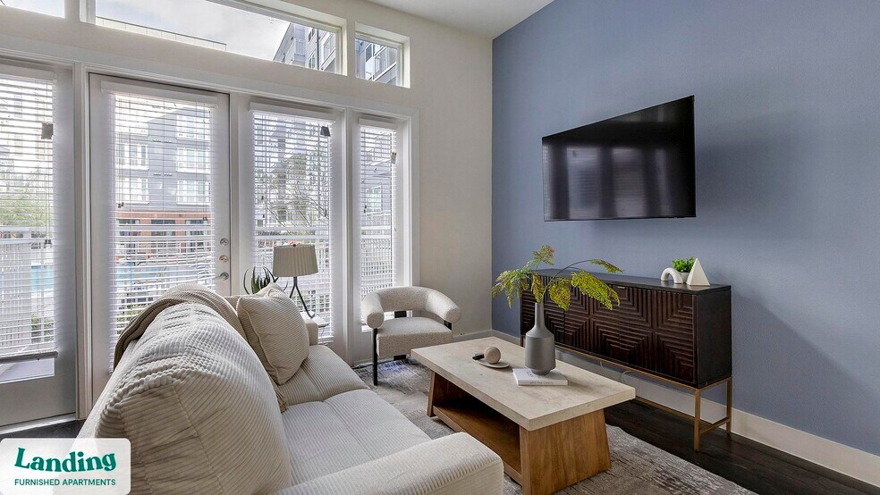 Primary Photo - 401 Hemphill St