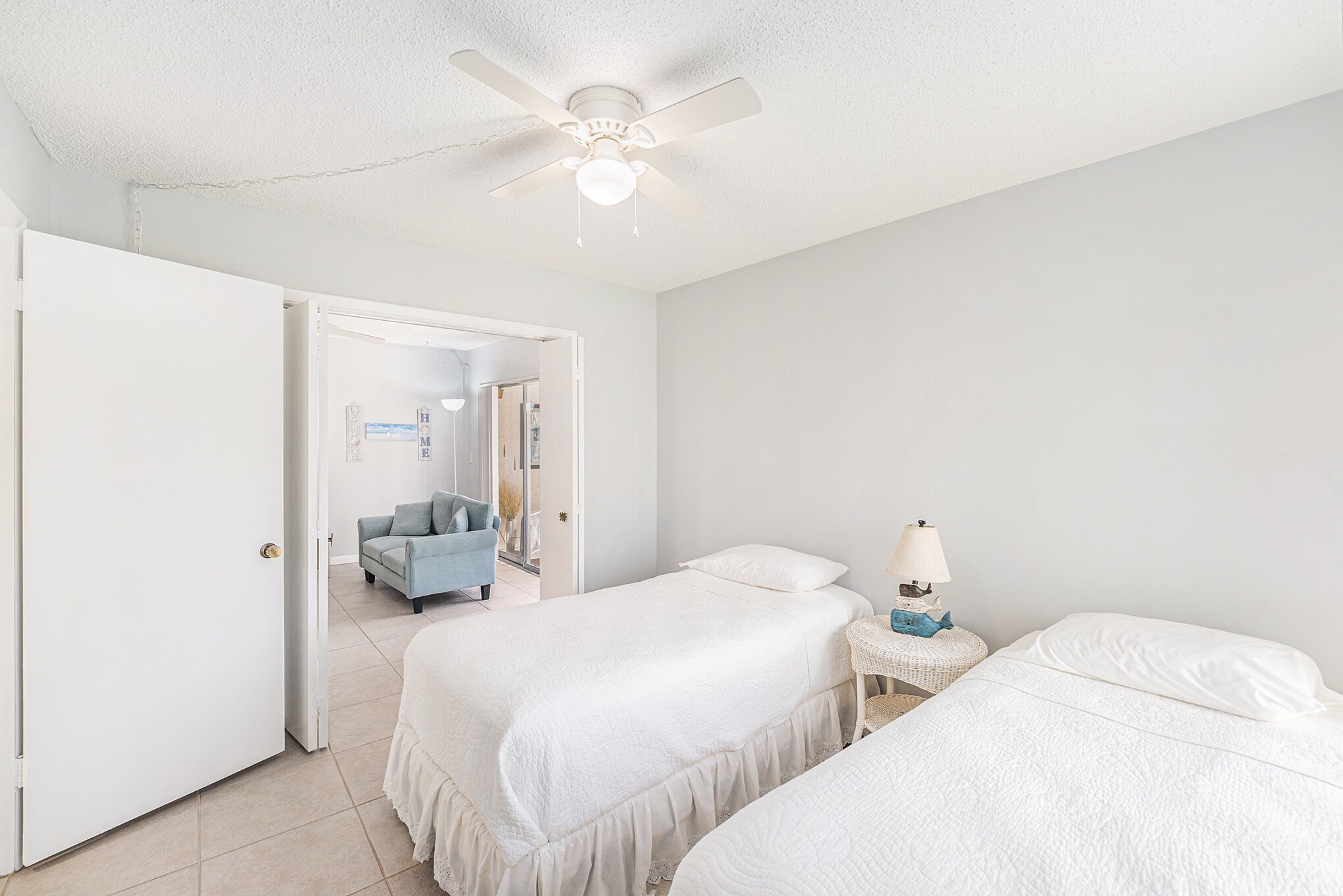 Building Photo - 2211 Belleair Rd