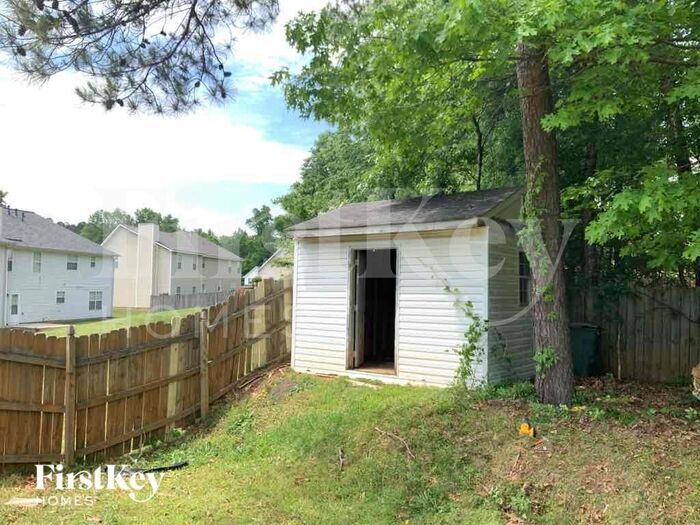 Building Photo - 675 Conisburgh Ct