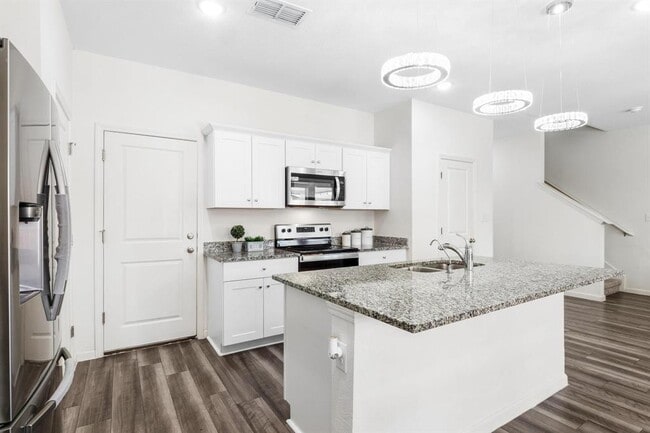 Building Photo - 101 Magnum Force Dr