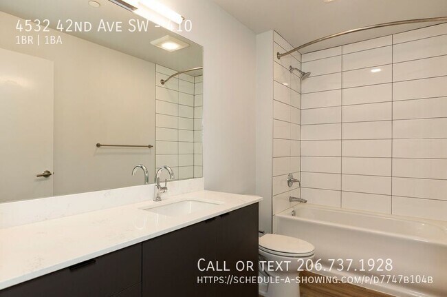 Building Photo - 4532 42nd Ave SW