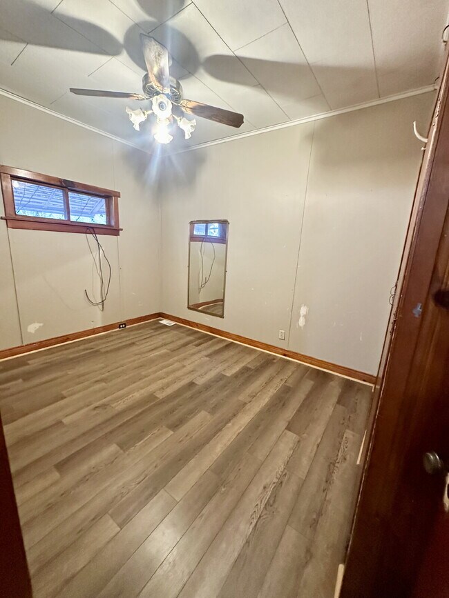 Building Photo - 2610 Snyder Ave