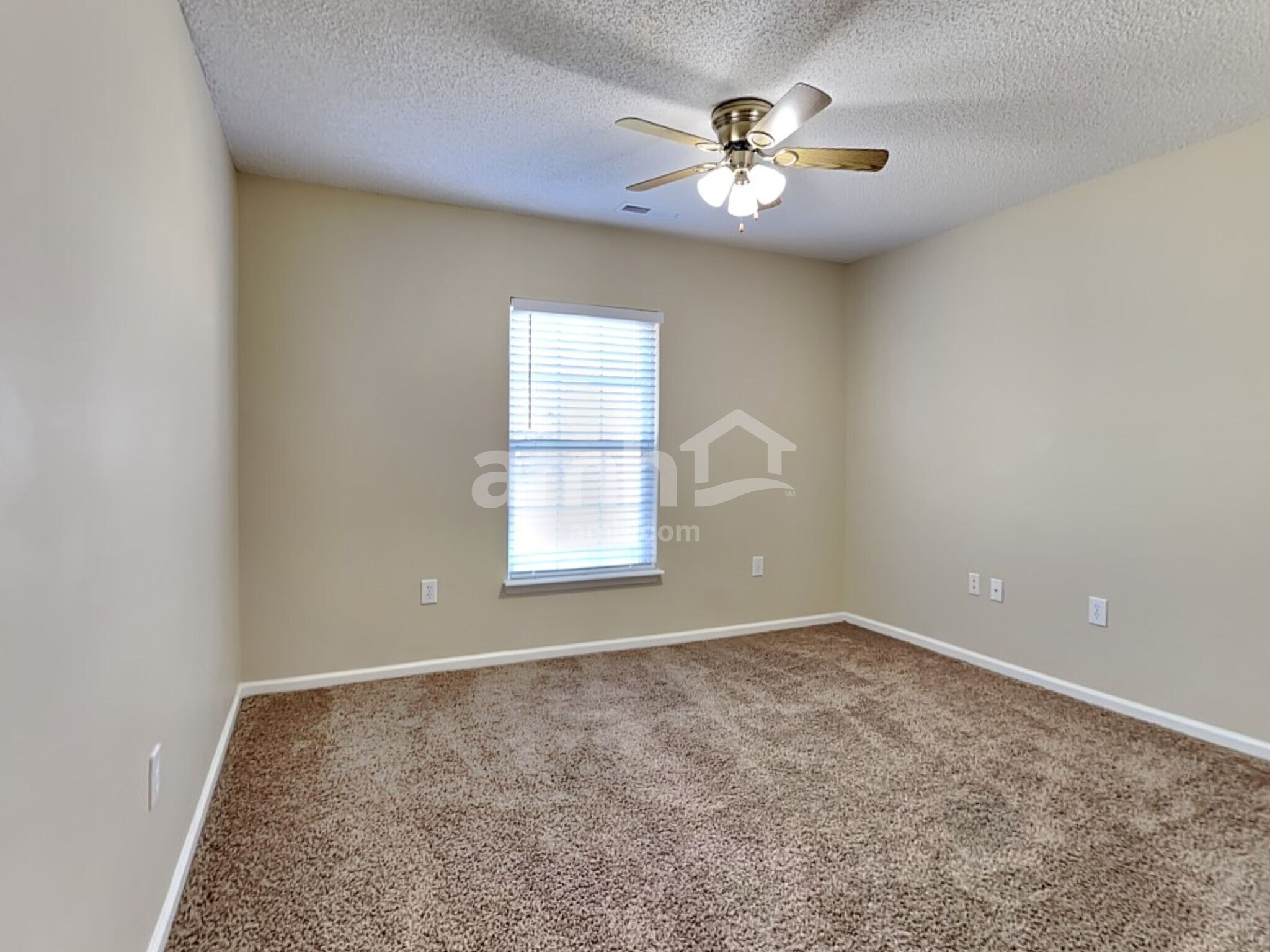 Building Photo - 5006 Athol St