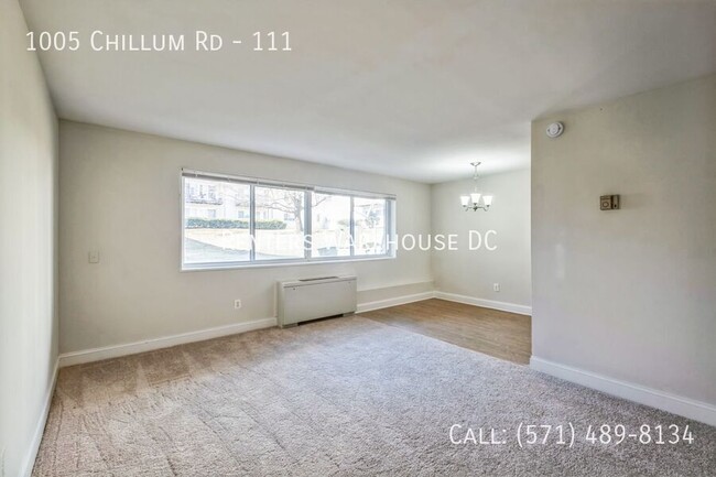 Building Photo - Fresh and Updated 1Bd/1Bth condo!  Availab...