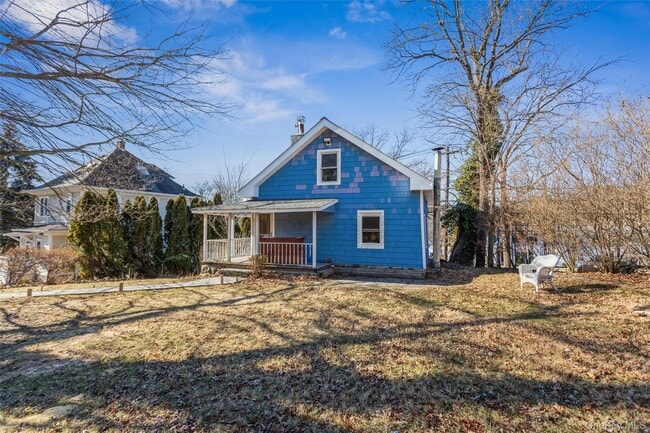 Building Photo - 45 N Ridge St