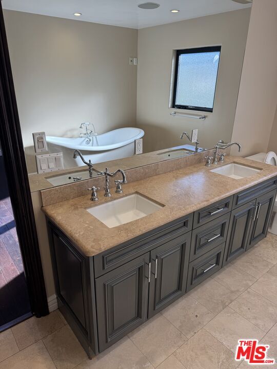 Building Photo - 5515 Ruthwood Dr