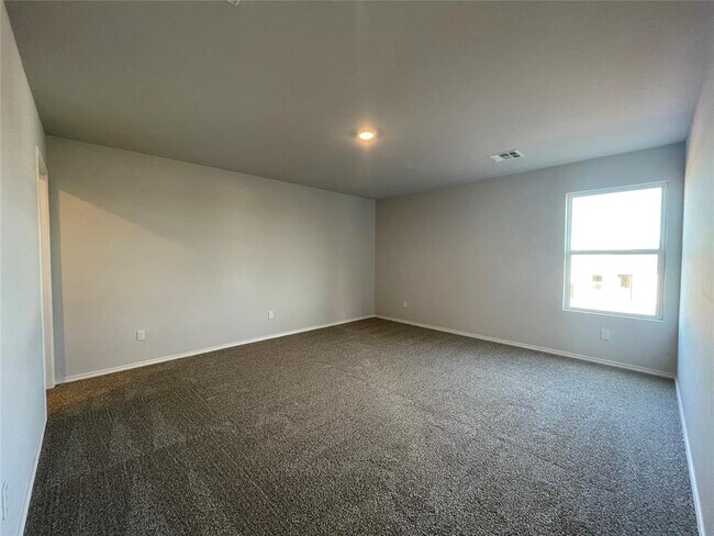 Building Photo - 1414 Lexi Dr